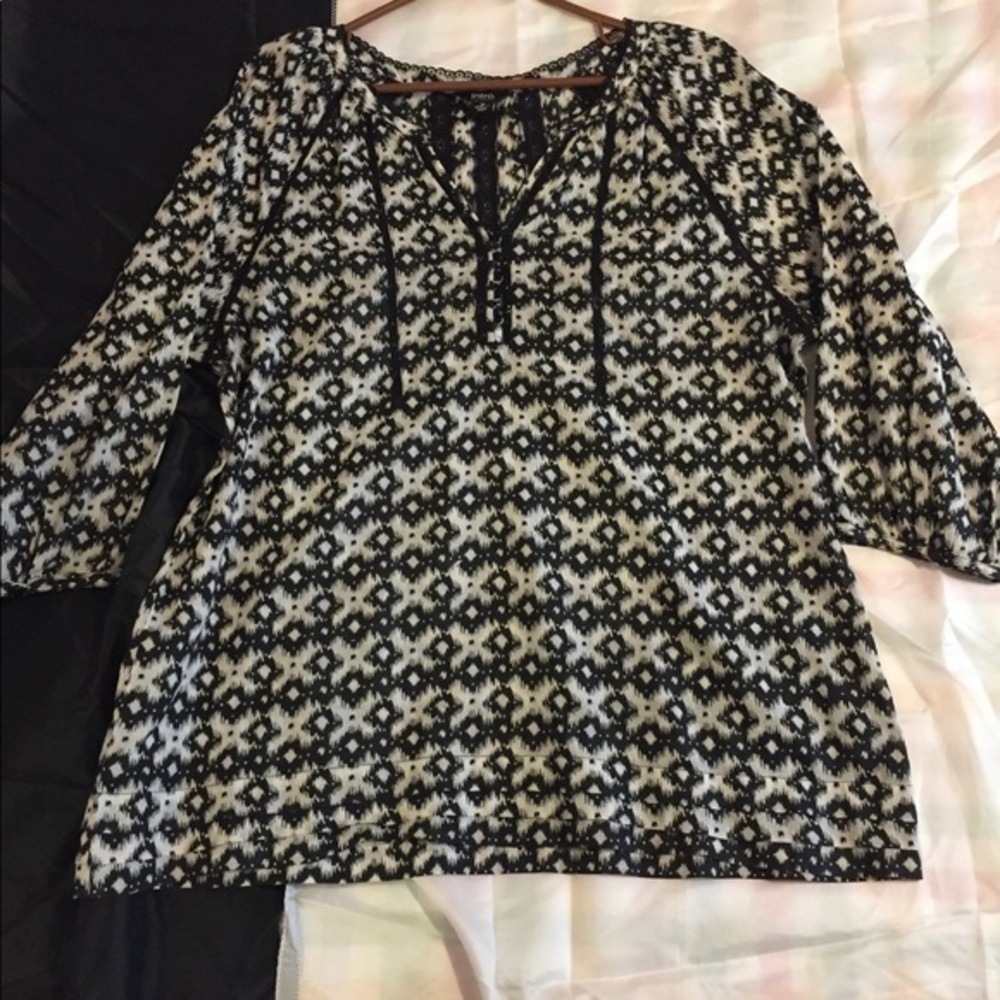 Intro casual elegance top